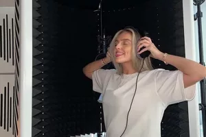 Perrie Edwards of Little Mix Chooses Imperative Audio Portable Vocal Booth